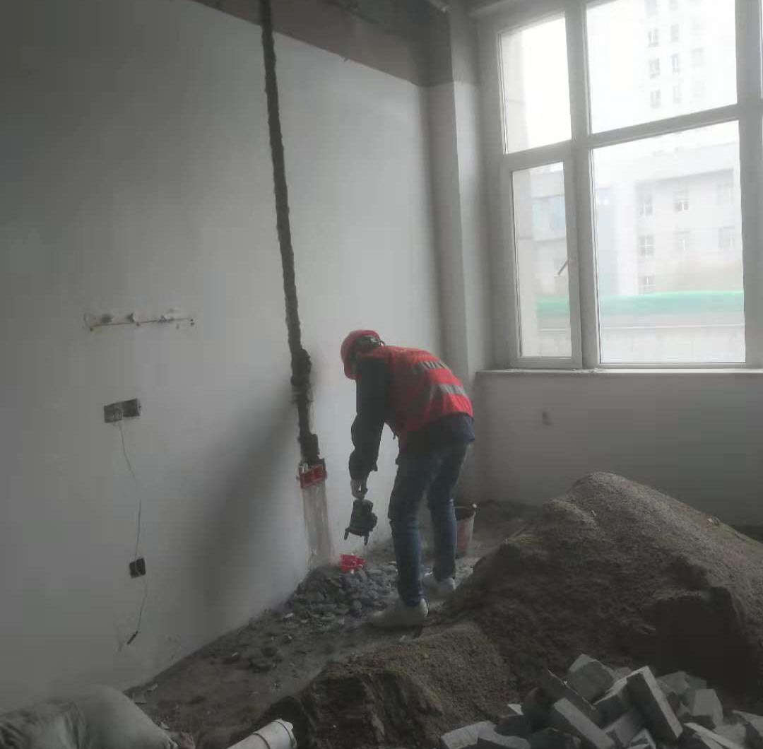 柏威大酒店-水電工程 (1).jpg