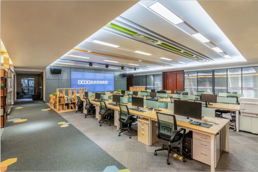 辦公區(qū)1.jpg 辦公區(qū)1.jpg