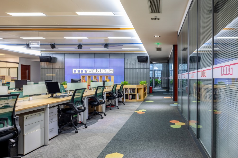 辦公區(qū)3.jpg 辦公區(qū)3.jpg